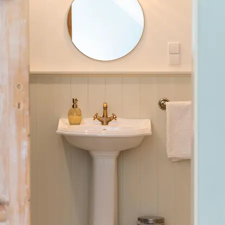 Loo Kodu&koeoek Guest house Muraste